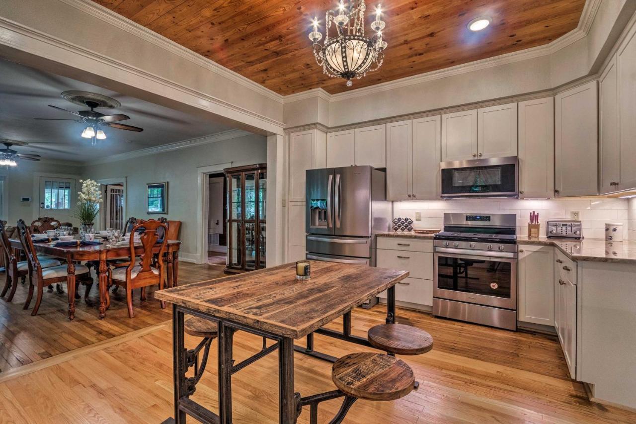 Spacious And Updated 1920S Hsnp Craftsmen Home Hot Springs Exterior photo