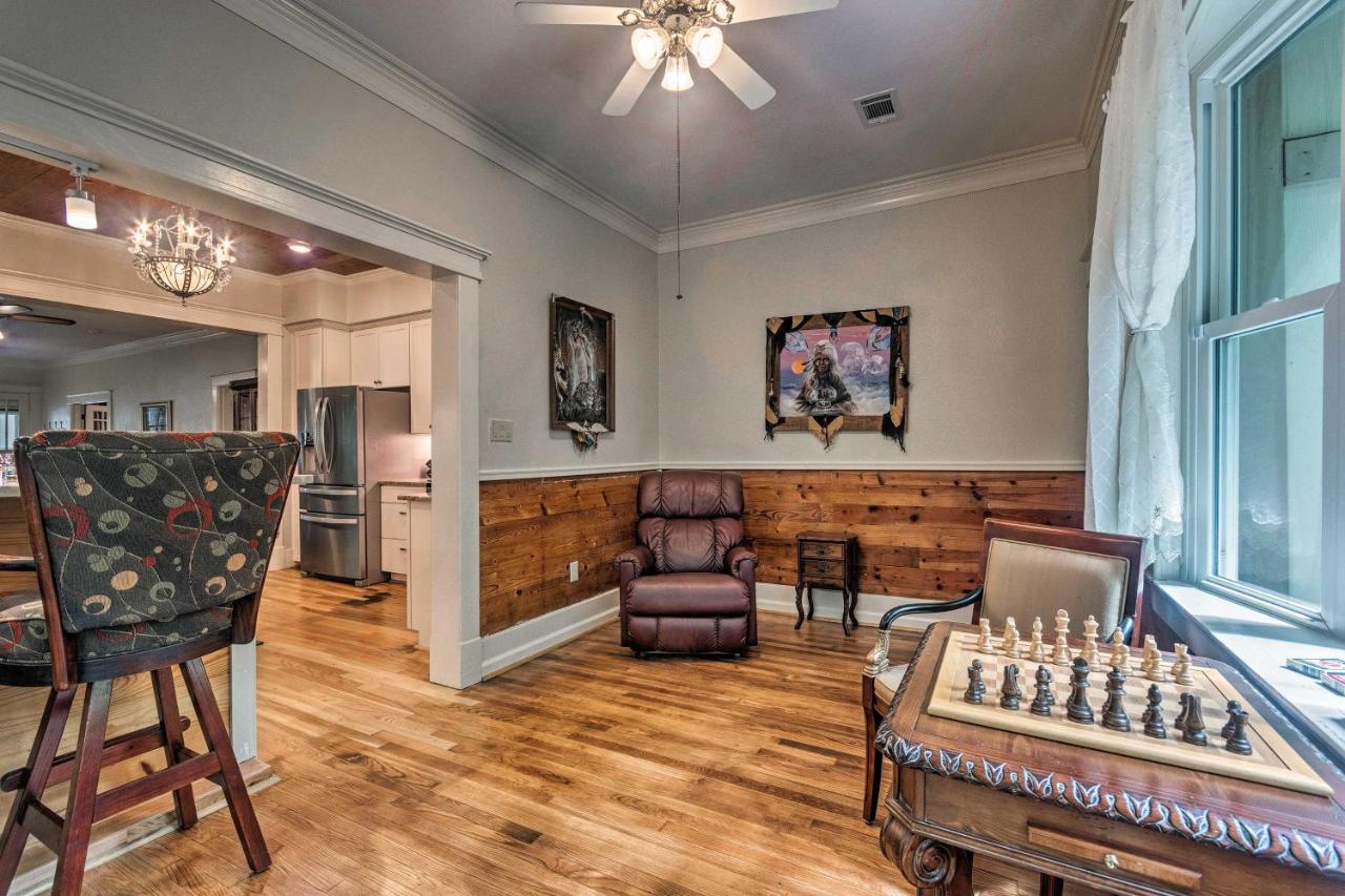 Spacious And Updated 1920S Hsnp Craftsmen Home Hot Springs Exterior photo